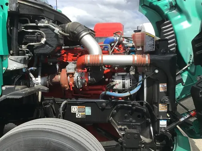 2021 KENWORTH T680