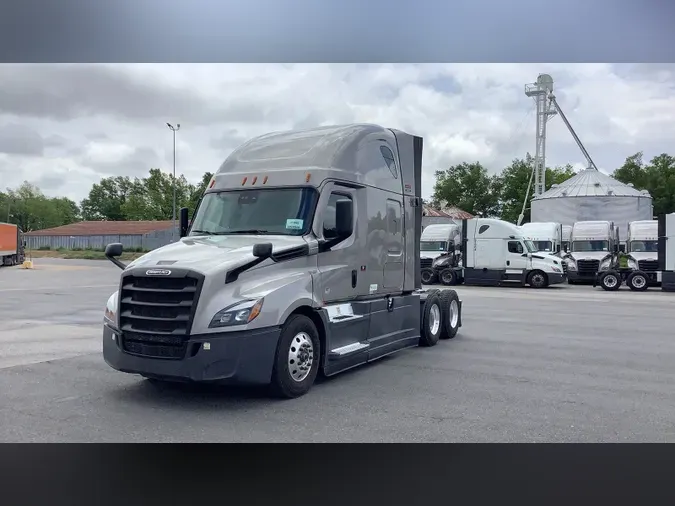 2024 Freightliner Cascadia
