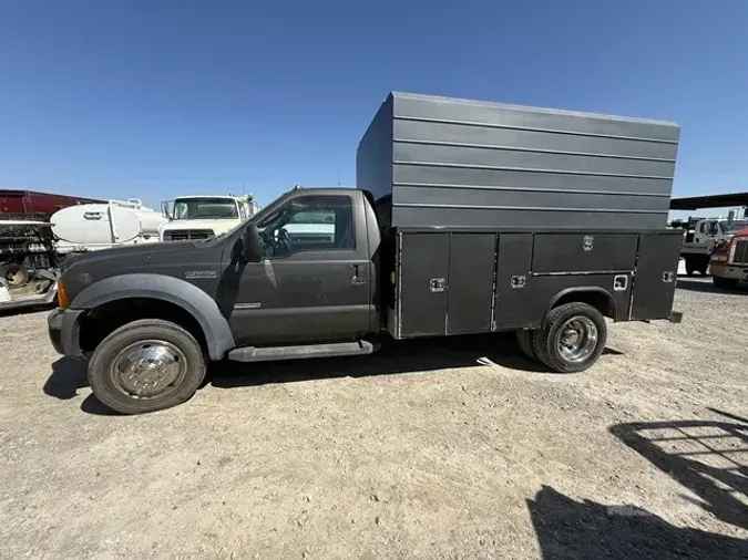 2006 FORD F4502afd71ffada6727bf7417f39da1001b4