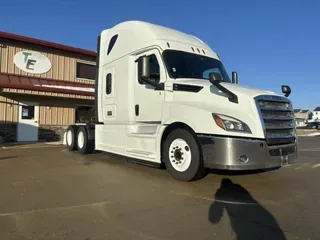 2019 Freightliner New Cascadia 126