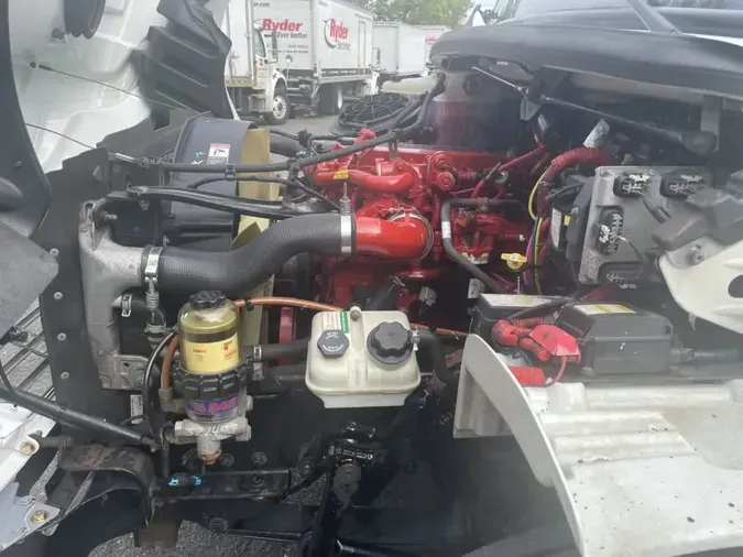 2018 FREIGHTLINER/MERCEDES M2 106