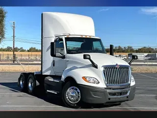 2021 INT LT625 6x4