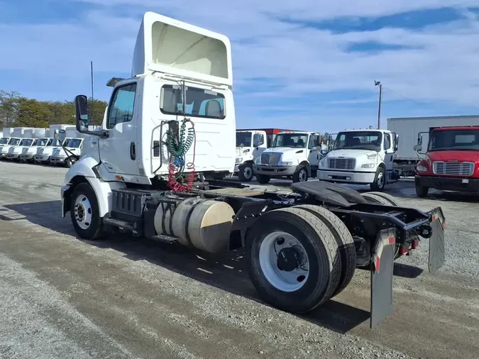 2019 NAVISTAR INTERNATIONAL RH613 DAYCAB S/A