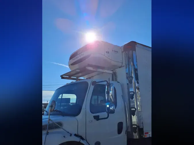 2020 FREIGHTLINER/MERCEDES M2 106