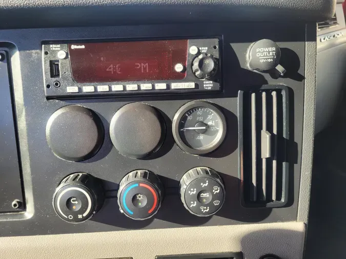 2022 Freightliner Cascadia