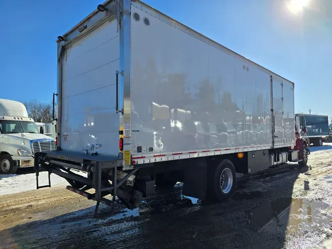 2019 FREIGHTLINER/MERCEDES M2 106