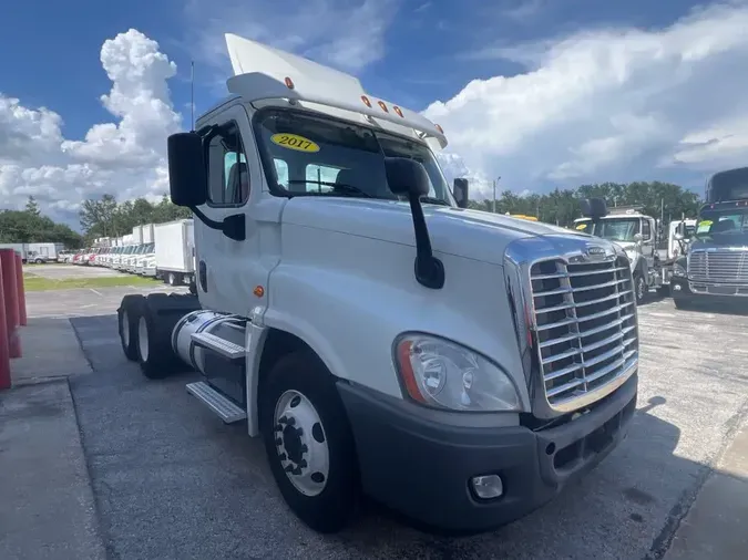 2018 FREIGHTLINER CASCADIA 125