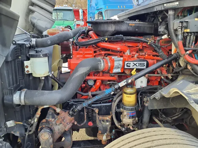 2019 NAVISTAR INTERNATIONAL LT625 DAYCAB T/A