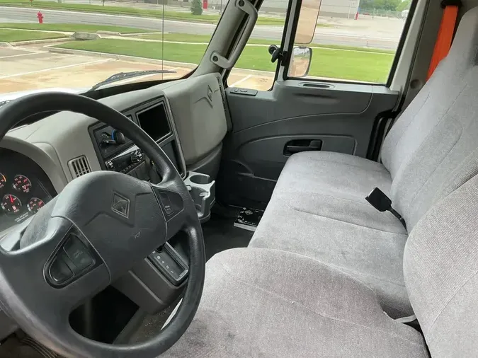 2018 NAVISTAR INTERNATIONAL 4300