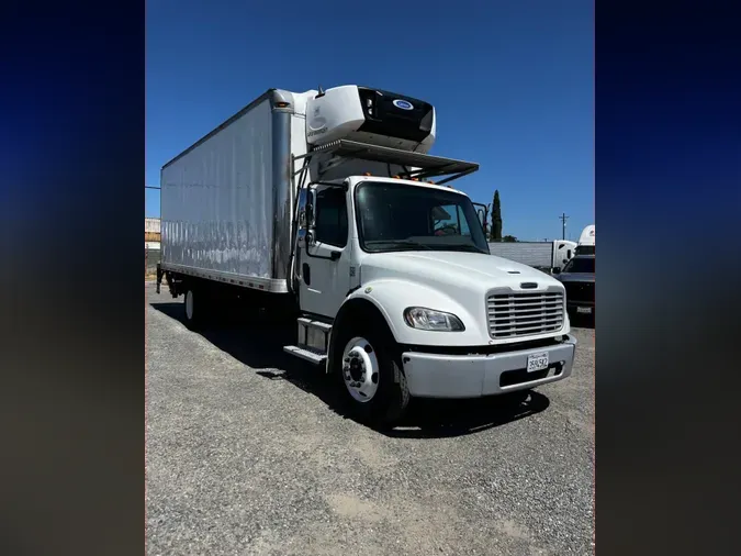 2018 FREIGHTLINER M2 106