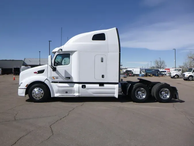 2022 Peterbilt 579