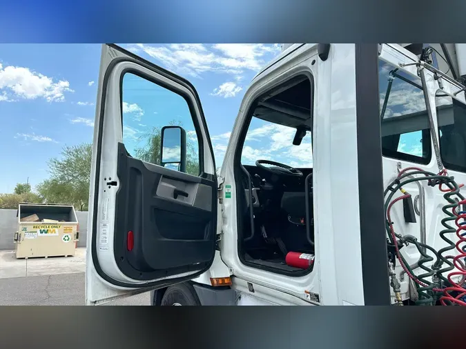 2019 Freightliner Cascadia