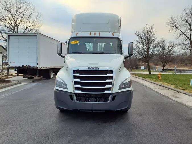 2020 FREIGHTLINER/MERCEDES NEW CASCADIA 126