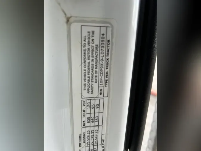 2020 Peterbilt 567