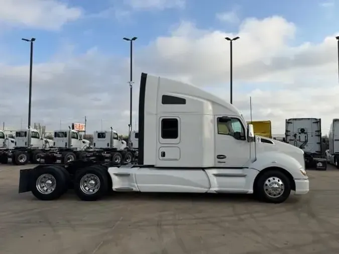 2022 Kenworth T6802b19e9af95c1bc13d786d93b32a917ce