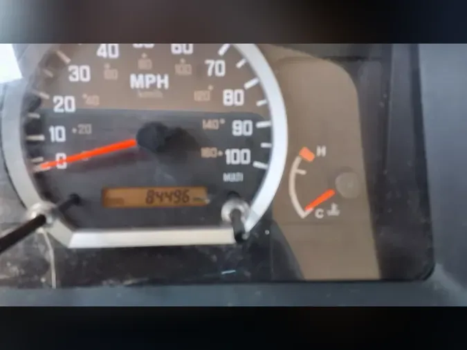 2018 ISUZU NPR2b1c0dc8d06eac8784ee0e1fcd80e07e