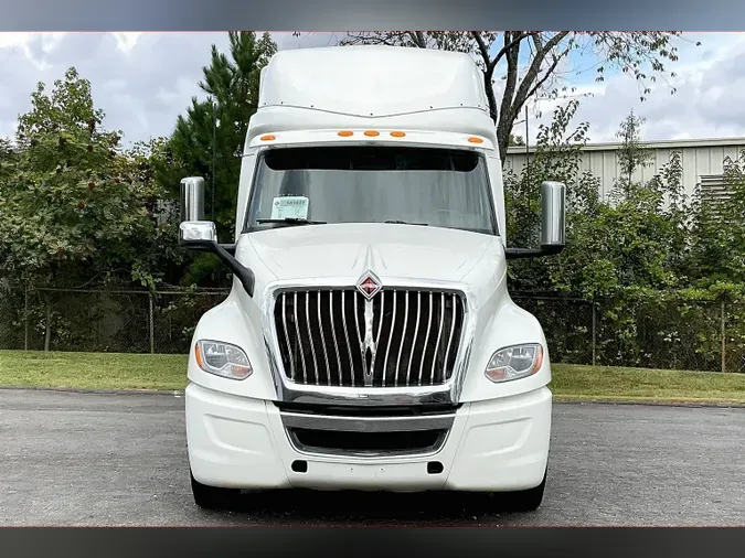 2022 INT LT625 6x42b1c69e3c93d84c32b374cf10206df2f