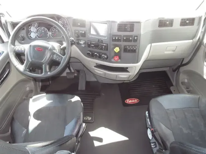 2020 PETERBILT 579