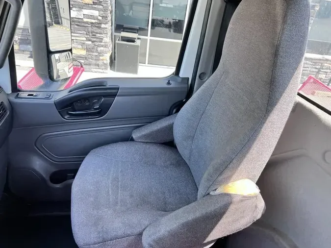 2020 International LT625