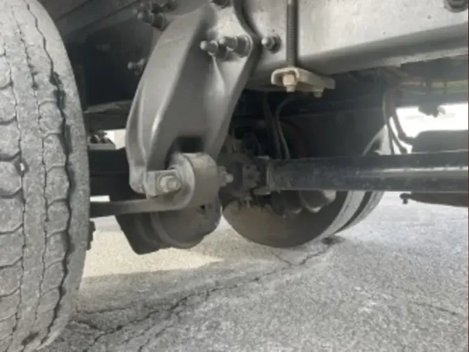 2019 FREIGHTLINER/MERCEDES M2 106