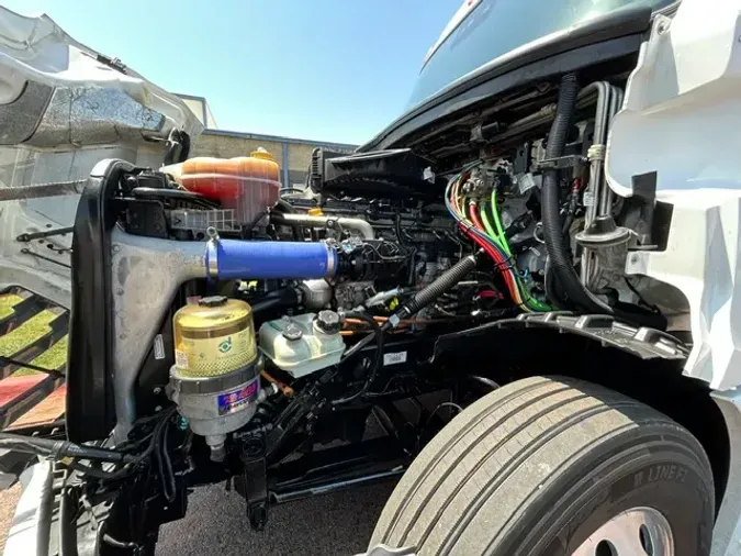 2022 FREIGHTLINER CASCADIA