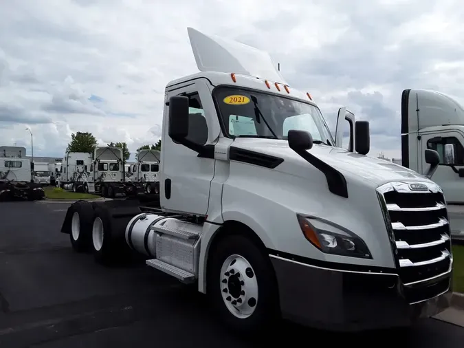 2021 FREIGHTLINER NEW CASCADIA PX12664