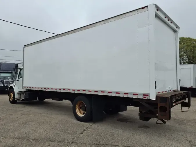 2018 FREIGHTLINER M2 106