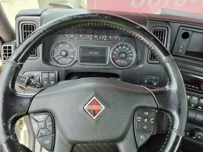 2020 NAVISTAR INTERNATIONAL RH613 DAYCAB S/A