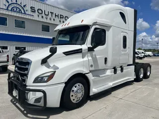 2019 FREIGHTLINER CASCADIA 126