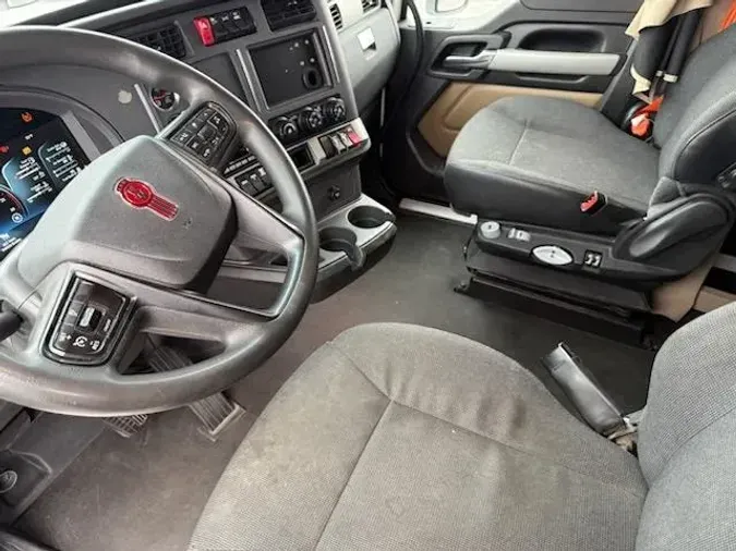 2022 Kenworth T680
