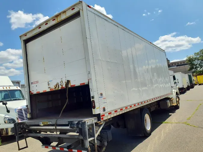 2020 FREIGHTLINER/MERCEDES M2 106