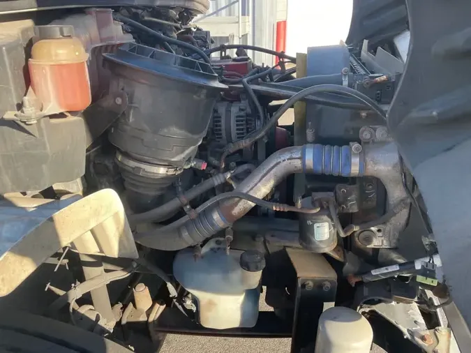 2017 FREIGHTLINER/MERCEDES M2 106