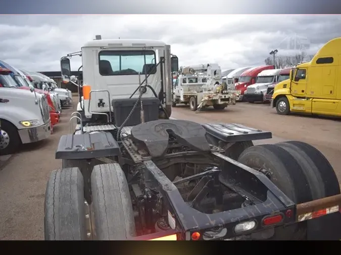 2017 MACK PINNACLE CXU613