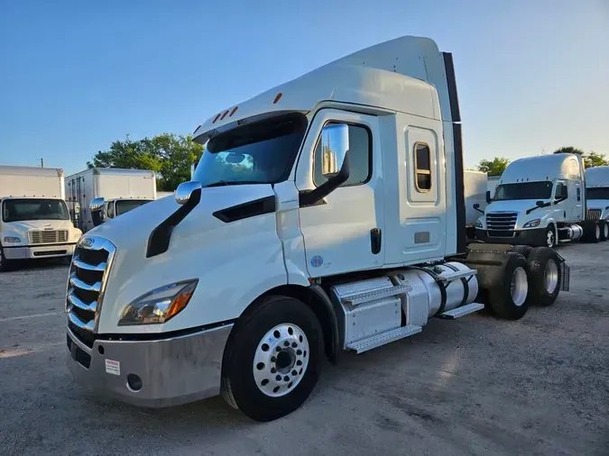 2020 FREIGHTLINER/MERCEDES NEW CASCADIA 1162b37d7f75dd965225bc2c0132fa97d77