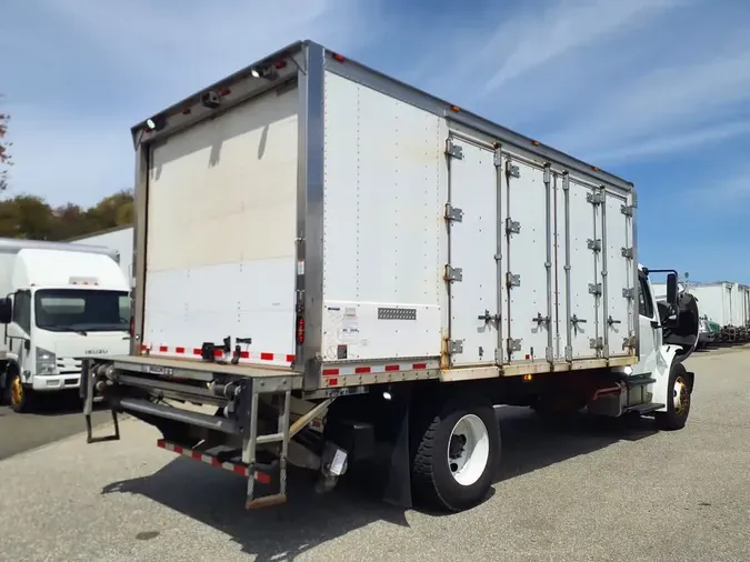 2019 FREIGHTLINER/MERCEDES M2 106