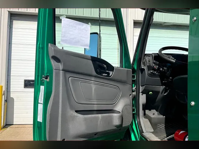 2020 INT LT625 6x4