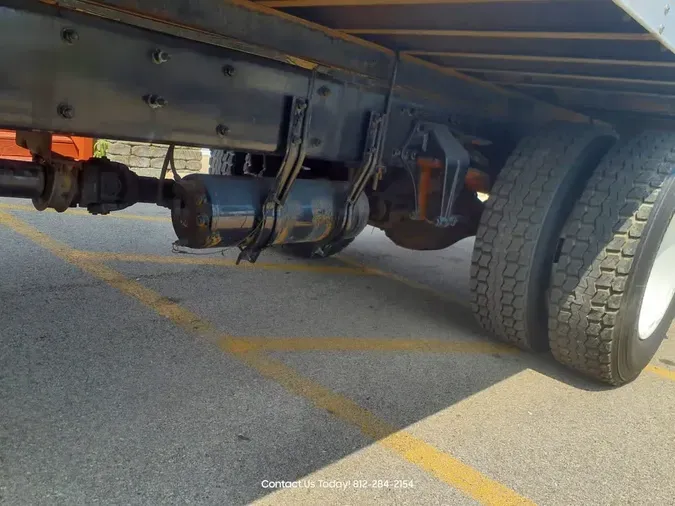 2017 FREIGHTLINER M2 106
