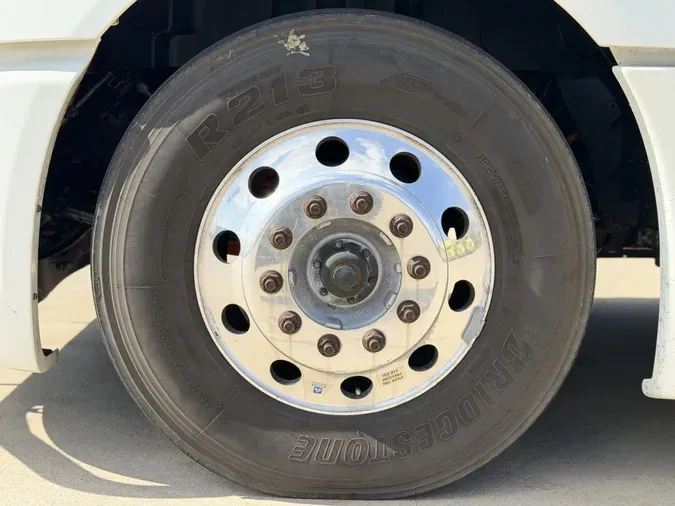 2023 International LT625