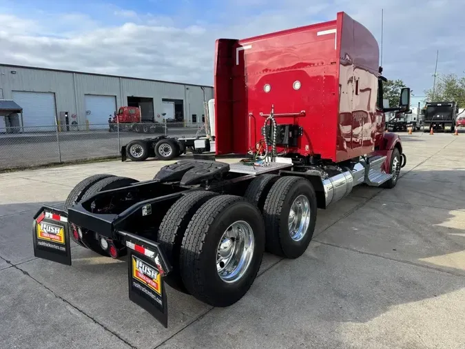 2022 Peterbilt 579