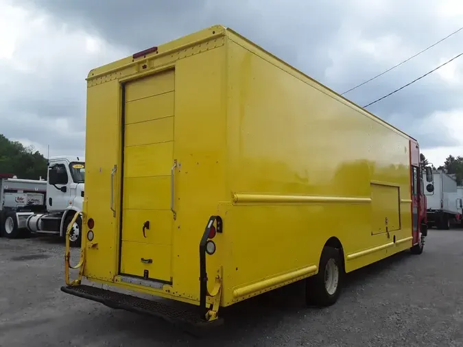 2017 FRTLR CUSTOM CHASSIS CORP MT55