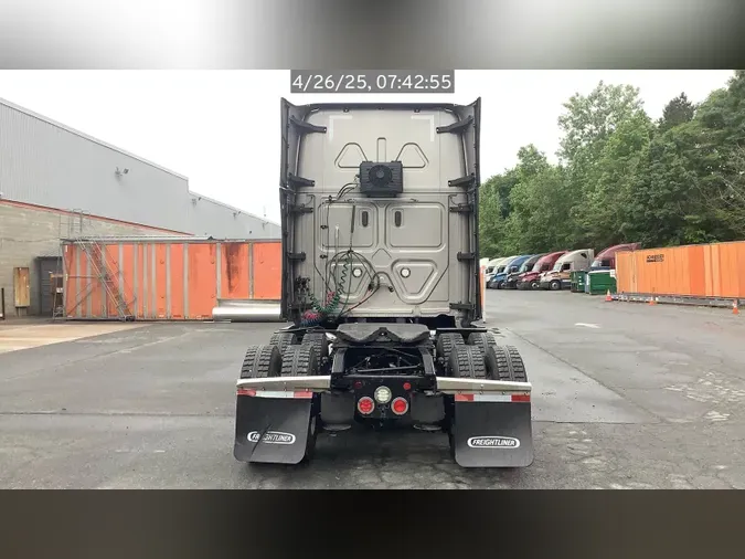 2021 Freightliner Cascadia