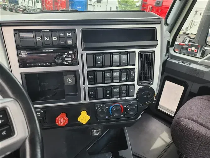 2021 MACK AN64T2b50b0264b110fcc5dc468252204d578