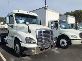 2019 FREIGHTLINER/MERCEDES CASCADIA 125