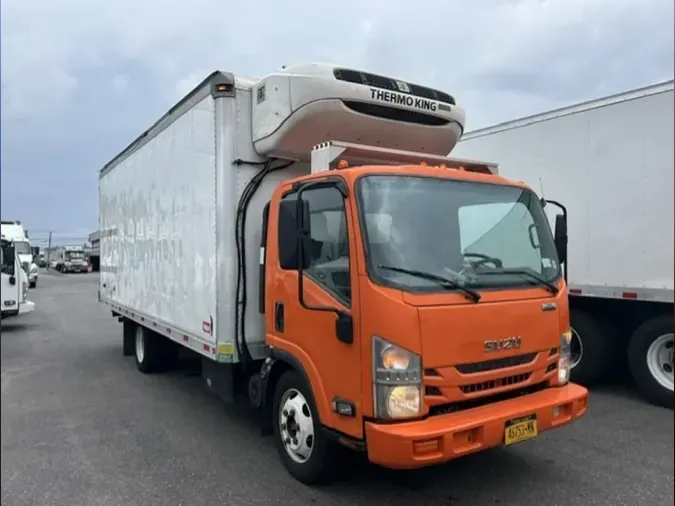 2020 ISUZU NQR
