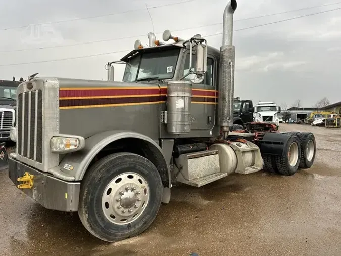2013 PETERBILT 3882b554884551c5244a0294c142df4f88d