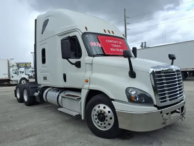 2020 FREIGHTLINER CASCADIA 125