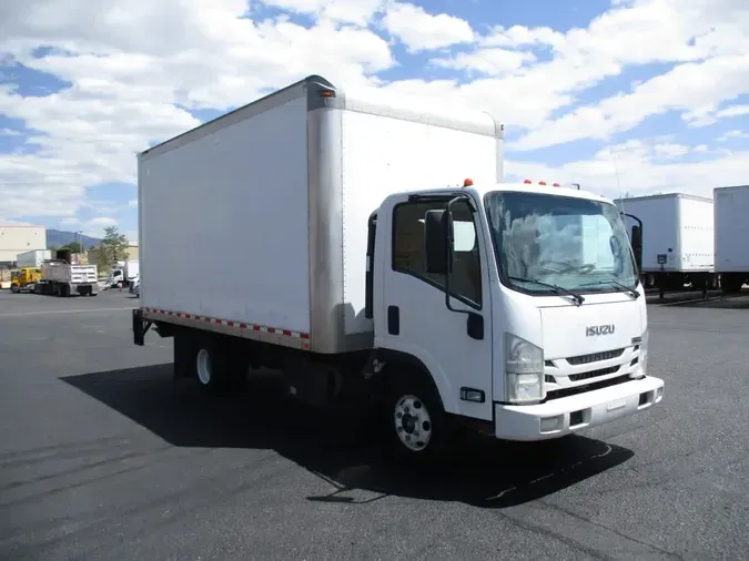 2019 ISUZU NPR HD