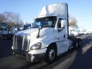 2018 FREIGHTLINER/MERCEDES CASCADIA 125