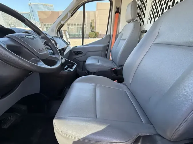 2019 FORD MOTOR COMPANY TRANSIT 250 MED ROOF