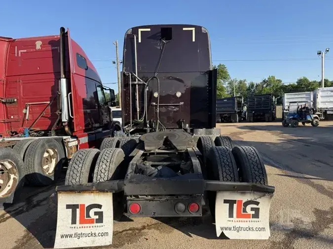 2007 PETERBILT 387